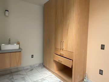 EEDIFICIO NUEVO EN VENTA, CALLE MORELOS, ACTOPAN HGO.