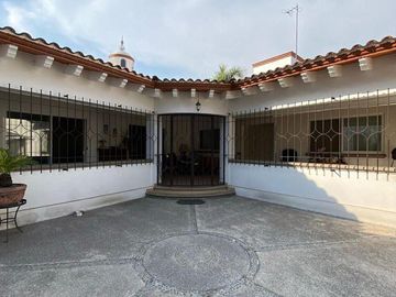 CASA EN VENTA RANCHO LAS LOMAS