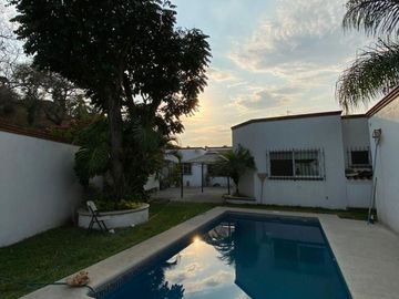 CASA EN VENTA RANCHO LAS LOMAS