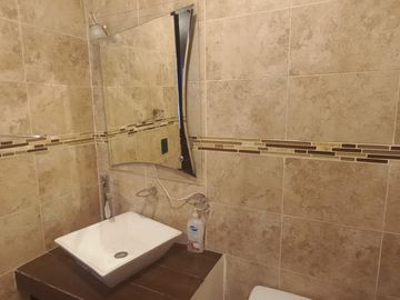 CASA EN PEDREGAL DE LAS FUENTES