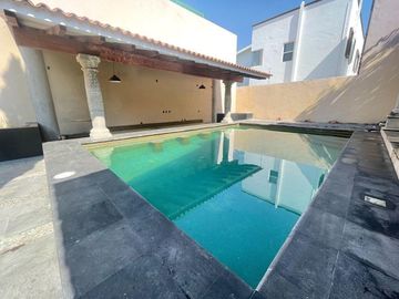 CASA UN NIVEL EN VENTA RIO MAYO