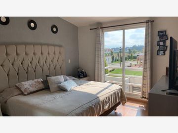 VENTA DE CASA EN FRACCIONAMIENTO VILLA TOSCANA EN TOLUCA