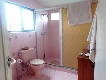 Casa en venta a 2 km del Centro Histórico de Cuernavaca