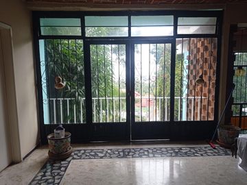 Casa en venta a 2 km del Centro Histórico de Cuernavaca