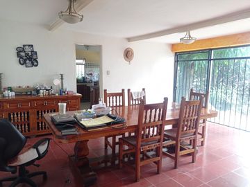 Casa en venta a 2 km del Centro Histórico de Cuernavaca