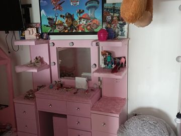 Hermosa Casa en Venta Amueblada y Equipada en Fracc. Fuente de Santa Lucia, Apodaca NL