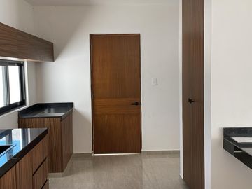 Casa en Fraccionamiento Bosques de Conkal
