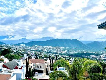 CASA VENTA cerca revolucion CONTRY LA ESCONDIDA GUADALUPE