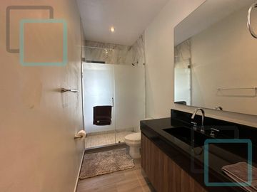 CASA EN VENTA EN RESIDENCIAL LOS ALTARES ZONA CARRETERA NACIONAL ALLENDE