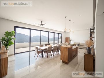 Casa en Venta en Sierra Alta, Monterrey, N.L.