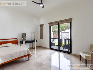 Casa en Venta en Sierra Alta, Monterrey, N.L.