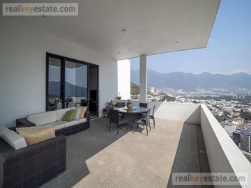 Casa en Venta en Sierra Alta, Monterrey, N.L.