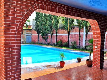 Venta Casa con Alberca, en Cuautla Morelos