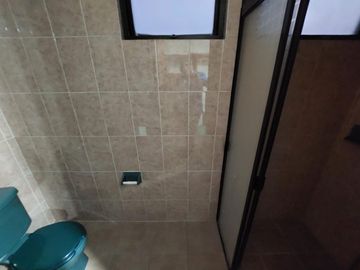 Casa en venta de un nivel con tres habitaciones y jardín en Ixtulco, Tlaxcala.