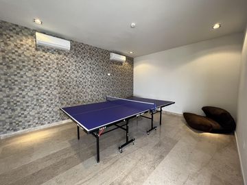 Departamento en  venta en Mérida 2 recámaras a 2 cuadras de Hospital el Faro con lock off