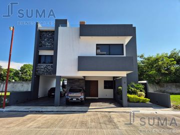 Casa en Venta en Residencial y Marina Tai Tai, Playa de Vaca, Veracruz.