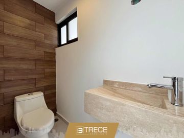Casa en venta Alvarado, Lomas Residencial