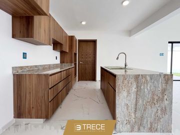Casa en venta Alvarado, Lomas Residencial