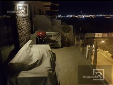 DEPARTAMENTO EN VENTA EN D1 DISTRITO 1
