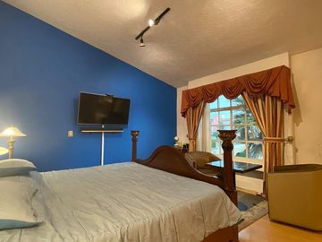VENTA DE CASA EN FRACCIONAMIENTO HACIENDA DEL BOSQUE EN METEPEC