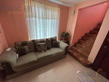 Casa en venta en fraccionamiento Zona Plaza Cristal