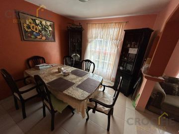 Casa en venta en fraccionamiento Zona Plaza Cristal