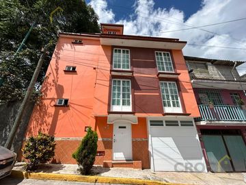 Casa en venta en fraccionamiento Zona Plaza Cristal