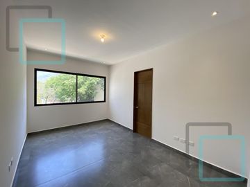 CASA EN VENTA VALLE DE CRISTAL ZONA CARRETERA NACIONAL MONTERREY