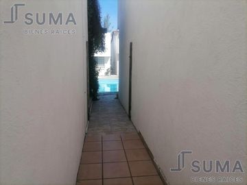 Casa en Venta ubicado en Fracc. Real Campestre, Altamira Tamaulipas.