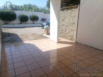Casa en Venta ubicado en Fracc. Real Campestre, Altamira Tamaulipas.