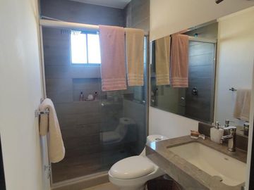Residencia Nueva en Venta  al Norte de Saltillo