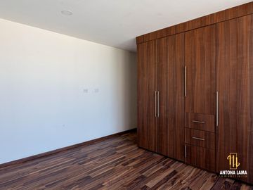 Casa en venta en Parque Nayarit, Lomas de Angelópolis