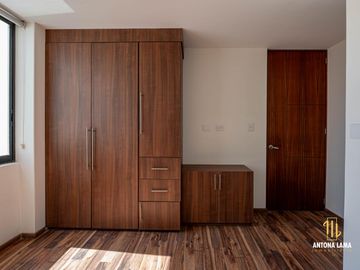 Casa en venta en Parque Nayarit, Lomas de Angelópolis