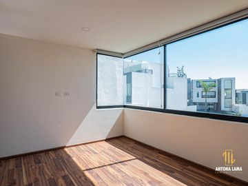 Casa en venta en Parque Nayarit, Lomas de Angelópolis