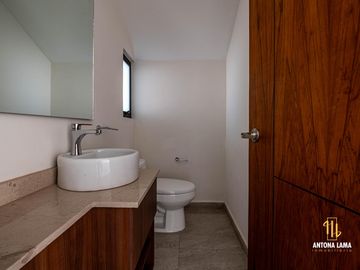 Casa en venta en Parque Nayarit, Lomas de Angelópolis