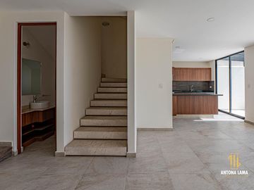 Casa en venta en Parque Nayarit, Lomas de Angelópolis
