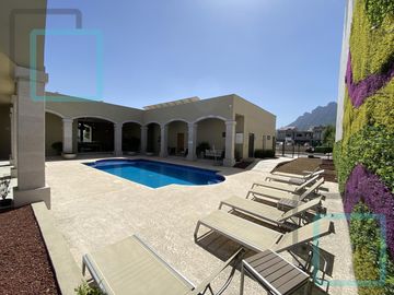 CASA EN VENTA EN CUMBRES EN EL MUNICIPIO DE GARCÍA