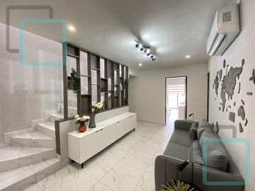 CASA EN VENTA EN CUMBRES EN EL MUNICIPIO DE GARCÍA