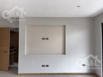 Hermosa casa en Venta en Fraccionamiento  Paseo de la Reina