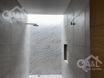 Hermosa casa en Venta en Fraccionamiento  Paseo de la Reina