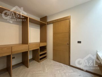 Hermosa casa en Venta en Fraccionamiento  Paseo de la Reina