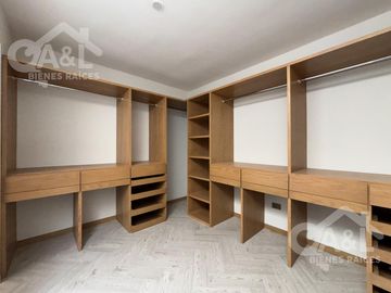 Hermosa casa en Venta en Fraccionamiento  Paseo de la Reina