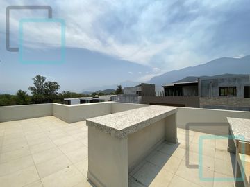 CASA EN VENTA LAS ESMERALDAS ZONA CARRETERA NACIONAL MONTERREY