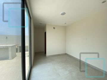 CASA EN VENTA LAS ESMERALDAS ZONA CARRETERA NACIONAL MONTERREY