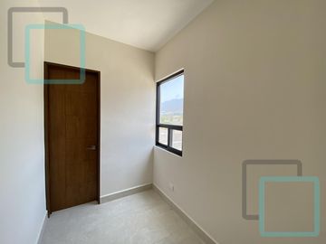 CASA EN VENTA LAS ESMERALDAS ZONA CARRETERA NACIONAL MONTERREY