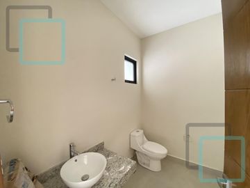 CASA EN VENTA LAS ESMERALDAS ZONA CARRETERA NACIONAL MONTERREY