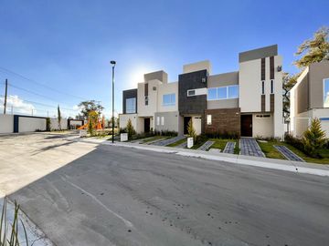 Casa en venta Residencial Arona, Zinacantepec, Barbababosa, Estado de México
