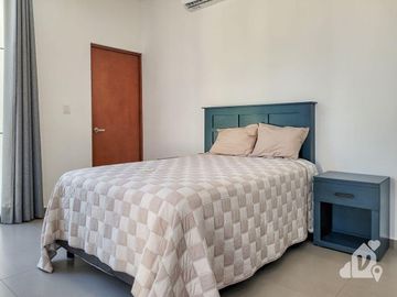 VENTA CASA CON ALBERCA PRIVADA PLAYA DEL CARMEN