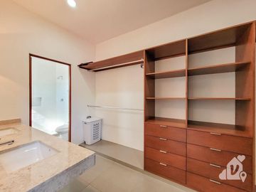 VENTA CASA CON ALBERCA PRIVADA PLAYA DEL CARMEN