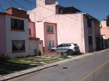Casa en venta, Col. Carlos Hank Gonzalez, Toluca, Edo. de México